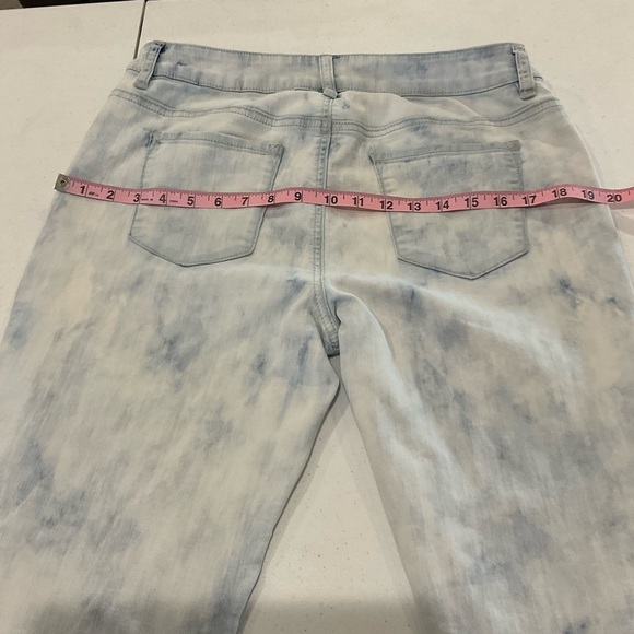 Chico's Platinum Acid Wash Jeans Stretch Skinny Ankle Women’s 8 (Chico’s Size 1) - Picture 8 of 11